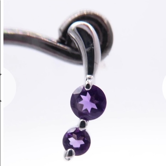 Vintage 9ct White Gold Amethyst Earrings. UK hallmarks on post. Pristine. - Picture 3 of 10